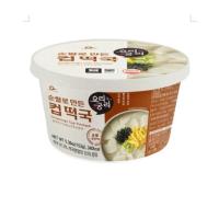 Teokguk Orginal Kore'nin Geleneksel Pirinç Keki Çorbası